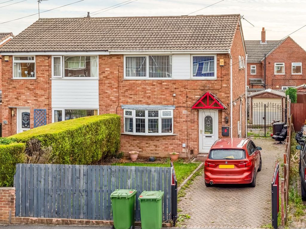 3 bed semidetached house for sale in Walton Drive, Drighlington