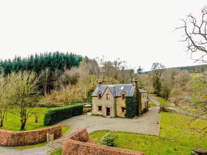 6 bed country house for sale in Douglas, Lanark ML11, £595,000 Zoopla