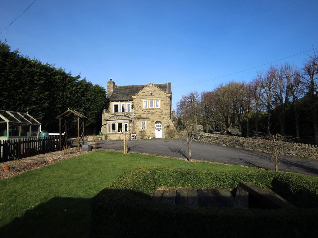 4 bed detached house to rent in Lady Lane, Bingley BD16 Zoopla
