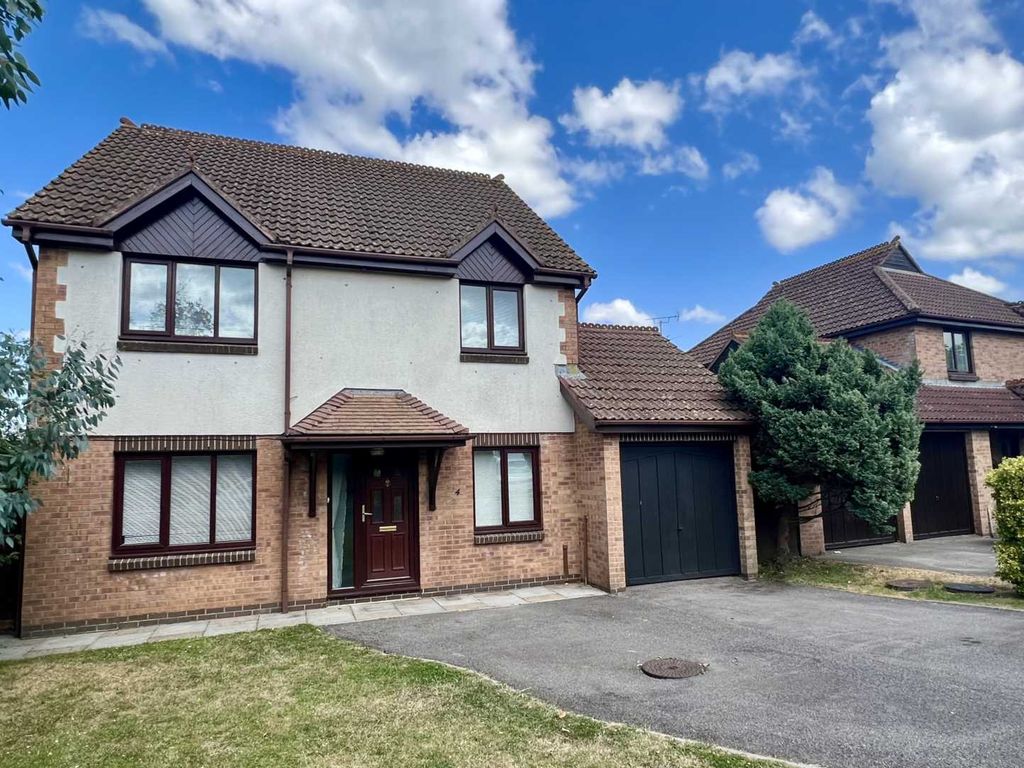 4 bed detached house for sale in Cook Avenue, Chard TA20 Zoopla