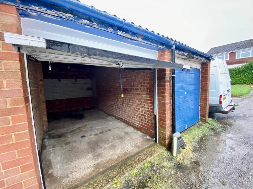 2 bed flat to rent in Fern Road, Hythe, Southampton SO45 Zoopla