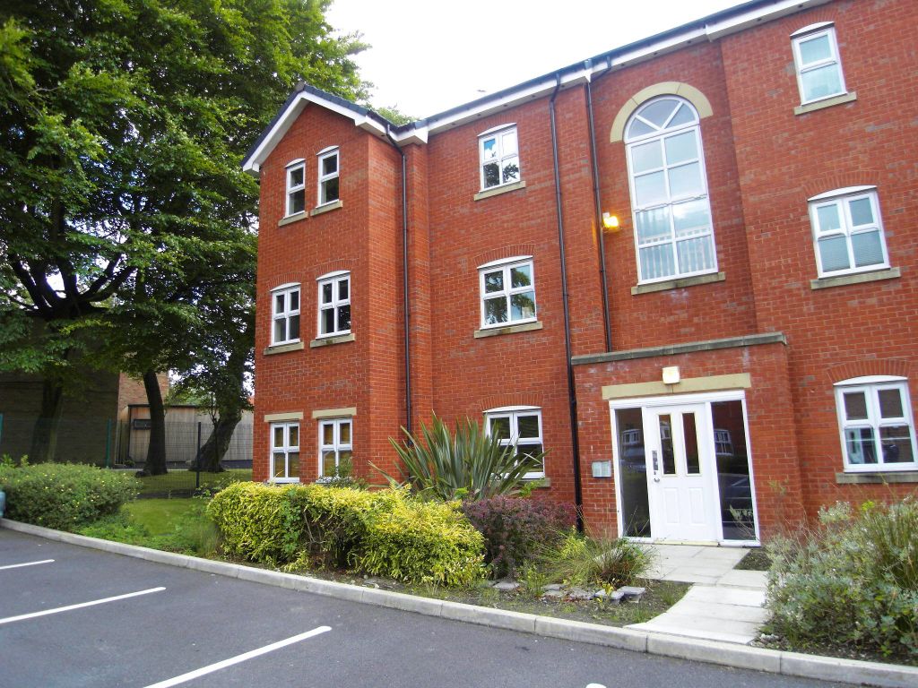 2 bed flat to rent in Thomasson Court, Devonshire Rd, Heaton BL1 Zoopla