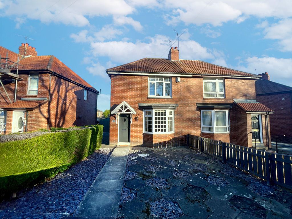 2 bed semidetached house for sale in EllDene Crescent, Felling