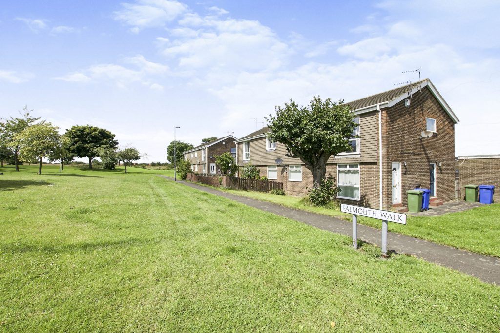 2 bed flat for sale in 4 Falmouth Walk, Cramlington NE23, £75,000 Zoopla