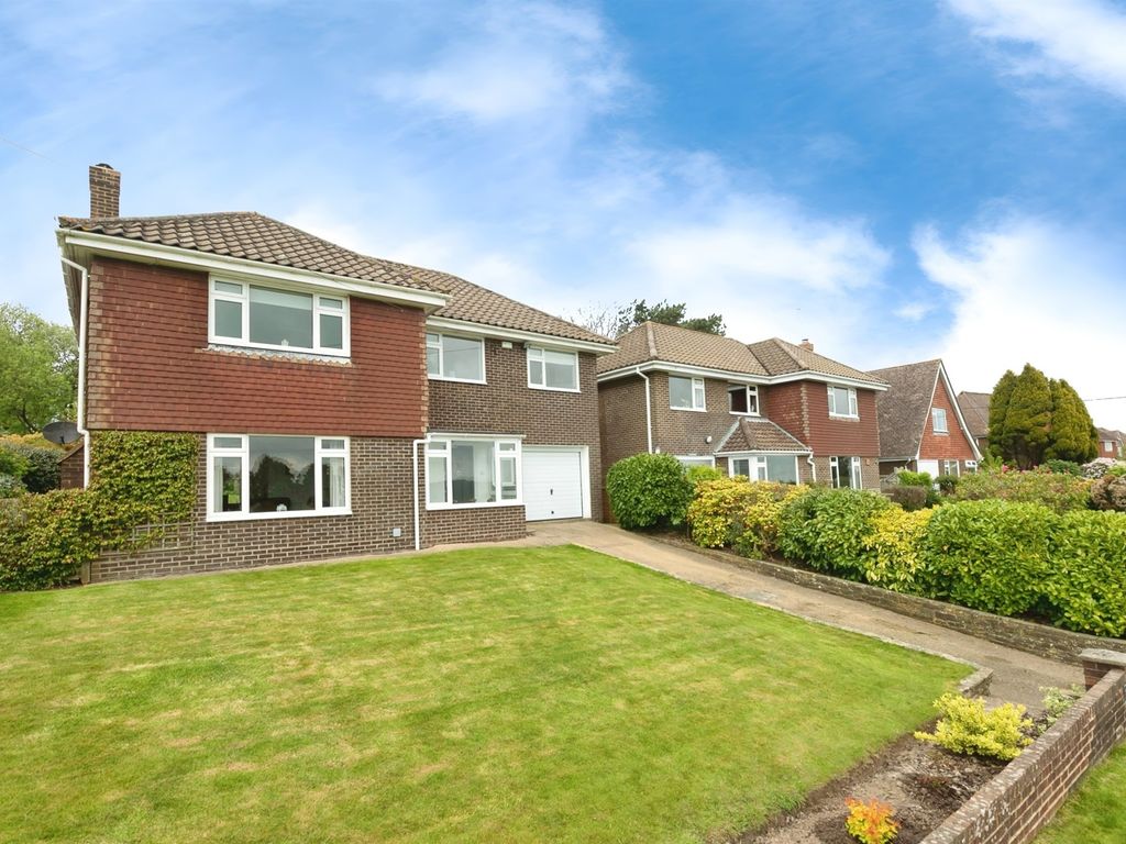 4 bed detached house for sale in Halley Road, Broad Oak, Heathfield