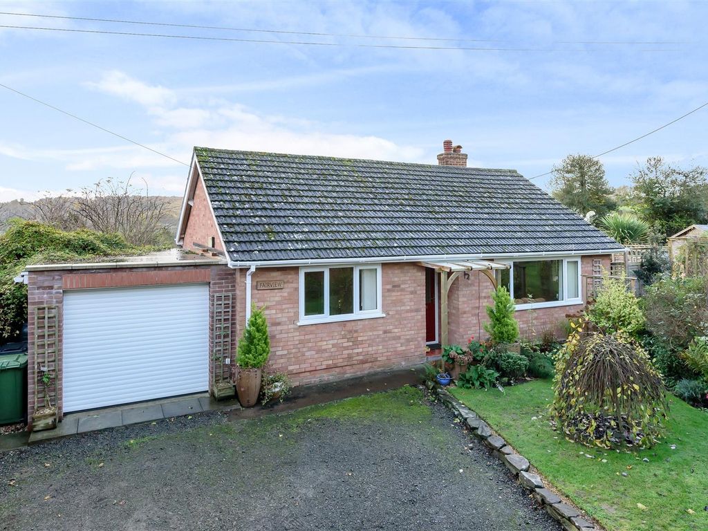 2 bed detached bungalow for sale in Newton, Leominster, Herefordshire