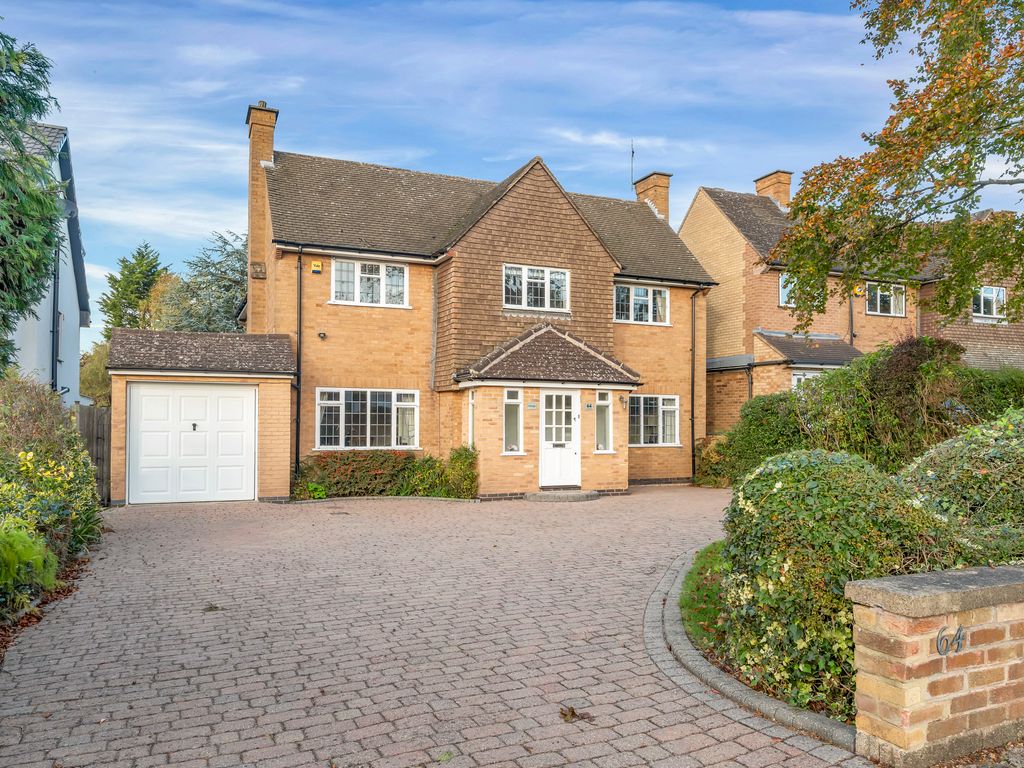 5 bed detached house for sale in The Broadway, Oadby, Leicester LE2, £