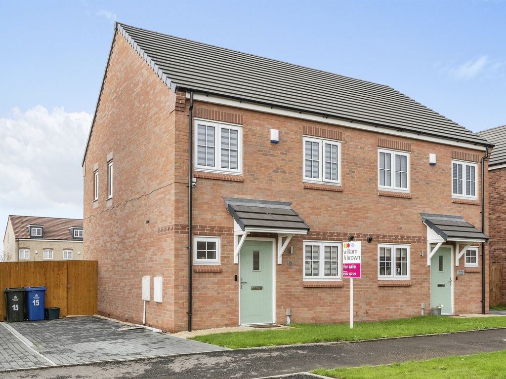 3 bed semidetached house for sale in Hartshorn Road, Armthorpe