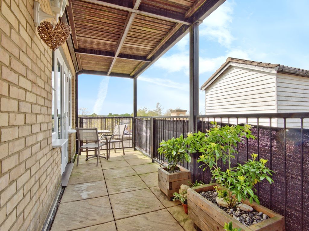 New home, 1 bed flat for sale in Roche Close, Rochford, Essex SS4, £