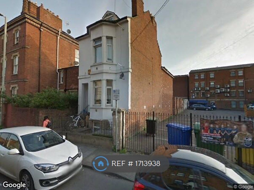 2 bed flat to rent in Park Road, Gloucester GL1 Zoopla