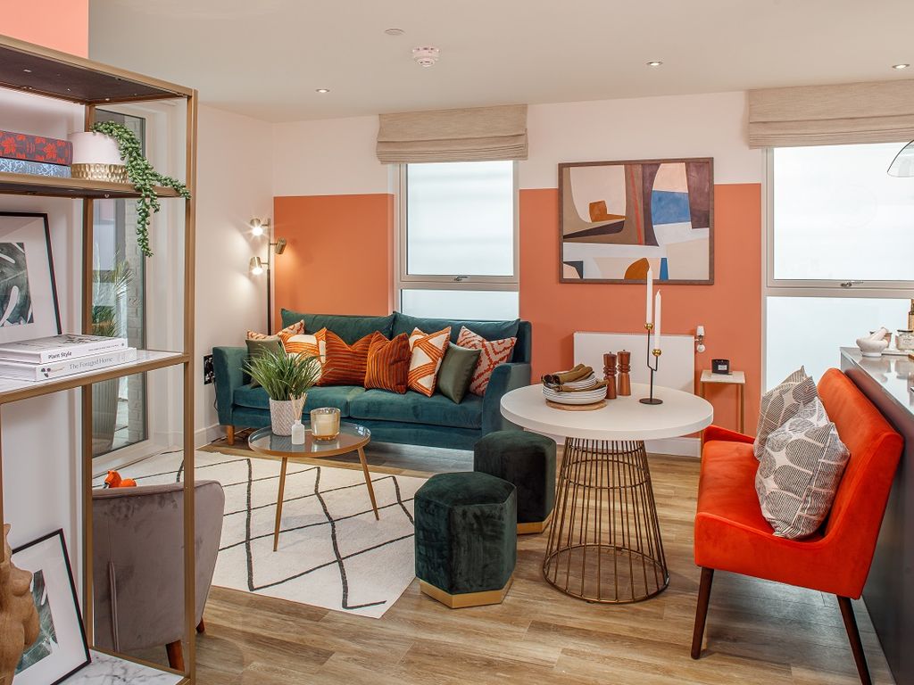 South Grove E10 05 London E17  