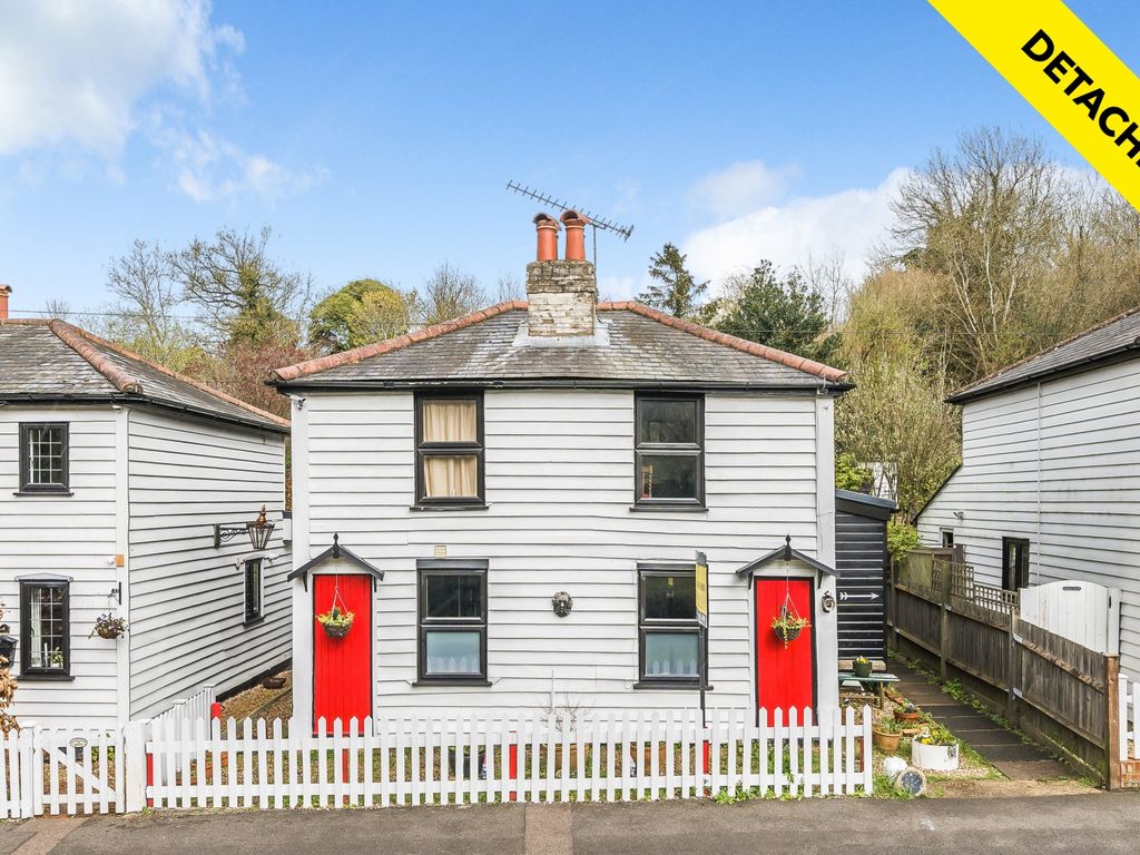 3 bed detached house for sale in Rushmore Hill, Pratts Bottom