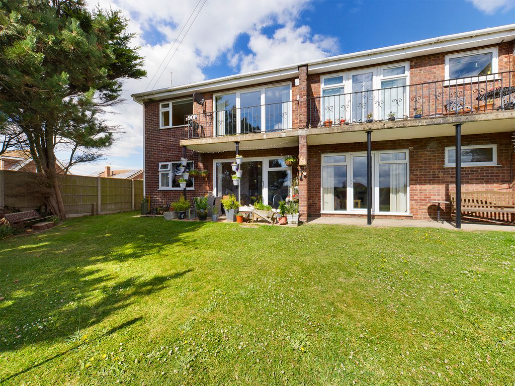 2 bed flat for sale in Cromer Road, Mundesley, Norwich NR11 Zoopla