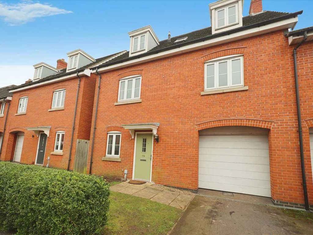 4 bed semidetached house for sale in Gabriel Crescent, Lincoln LN2, £