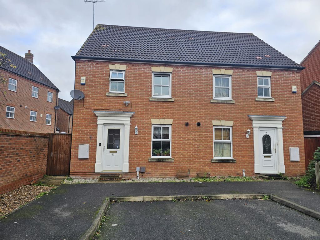 3 bed semidetached house for sale in Olivia Drive, Langley, Slough SL3