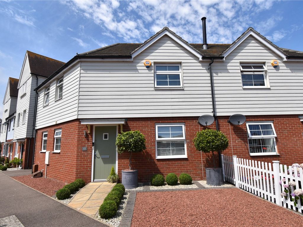 3 bed terraced house for sale in Heron Way, Harwich, Essex CO12 Zoopla