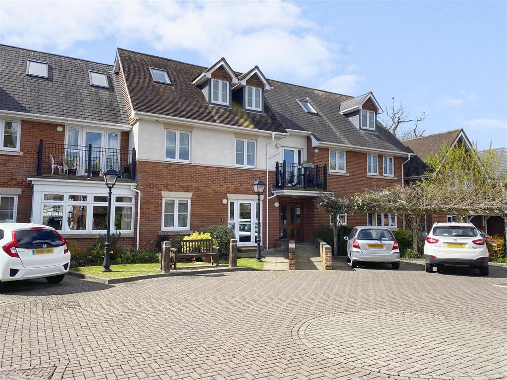 1 bed property to rent in Brookley Road, Brockenhurst SO42, £850 pcm