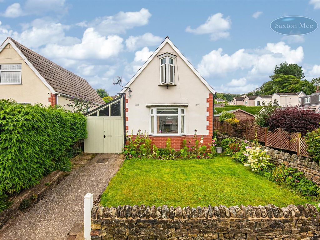 2 bed detached house for sale