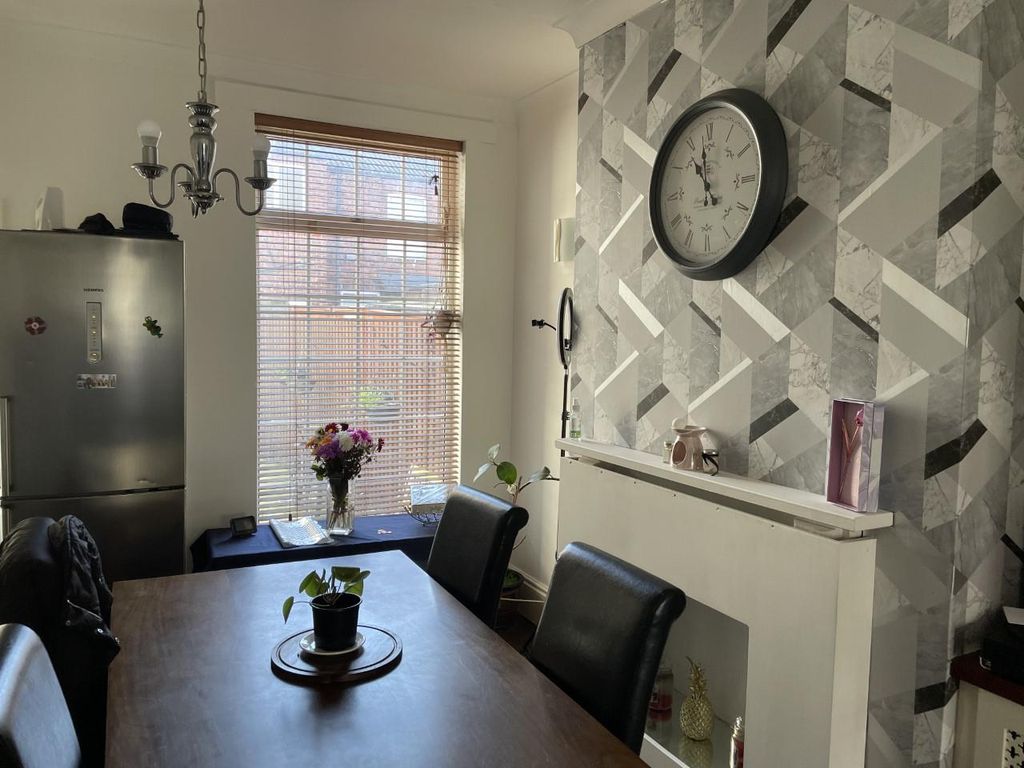 2 bed terraced house for sale in New Bridge Road, Hull HU9, £74,000