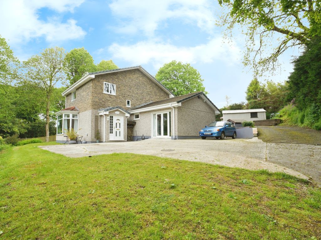 4 bed detached house for sale in Truro Road, Lanivet, Bodmin, Cornwall