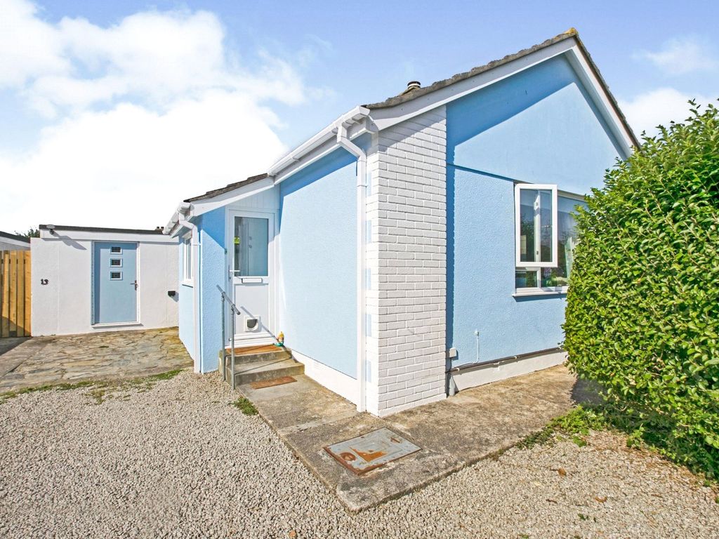 3 bed bungalow for sale in Marshallen Road, Mount Hawke, Truro