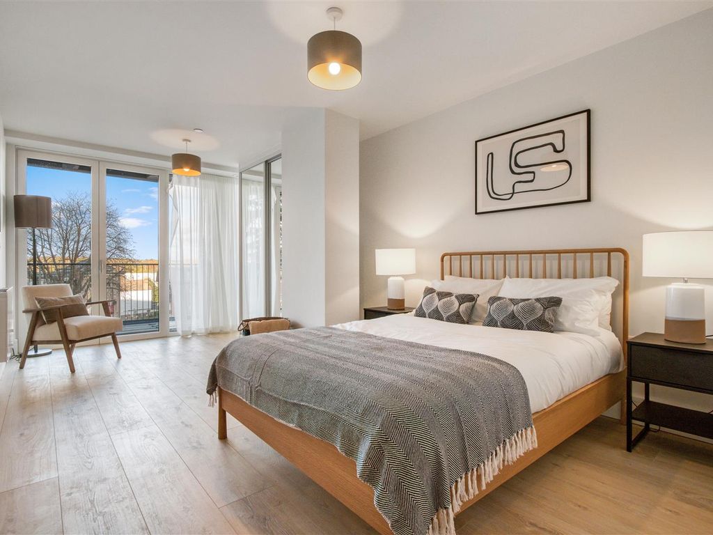 2 bed flat to rent in Station Road, New EN5 Zoopla