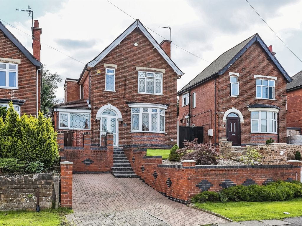 4 bed detached house for sale in Bagnall Road, Nottingham NG6, £280,000 Zoopla