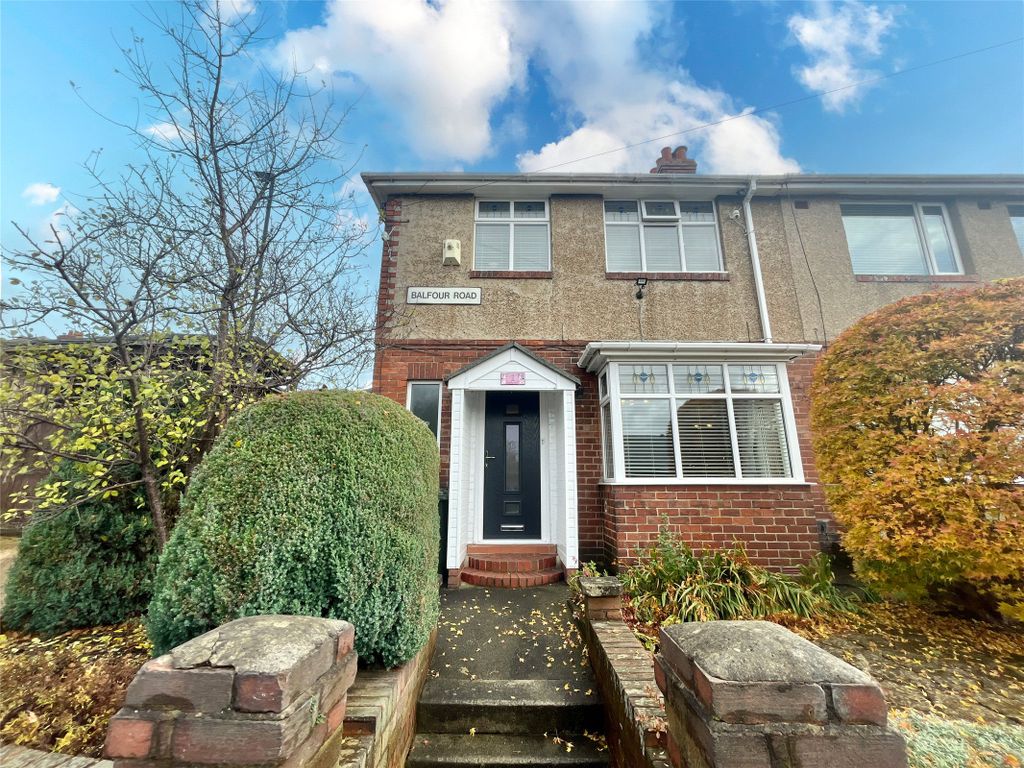 3 bed semidetached house for sale in Balfour Road, Denton Burn, Newcastle Upon Tyne NE15, £