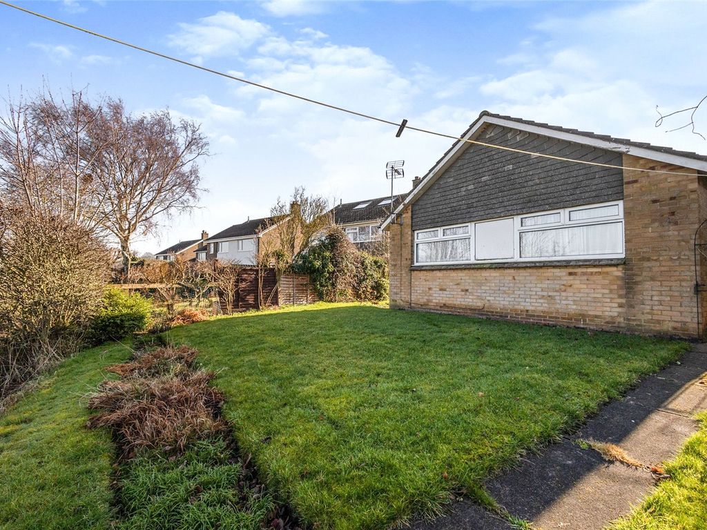 3 bed bungalow for sale in Levendale, Hutton Rudby, Yarm TS15 Zoopla