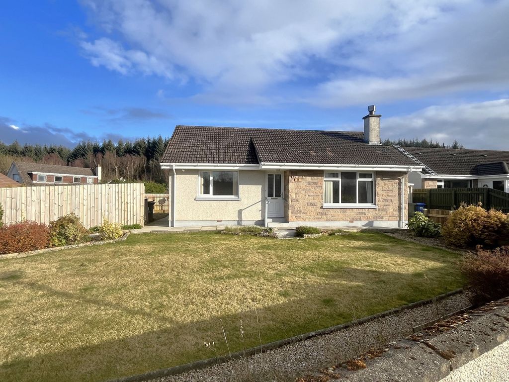 2 bed detached bungalow for sale in 12 Moray Drive, Balloch, Inverness