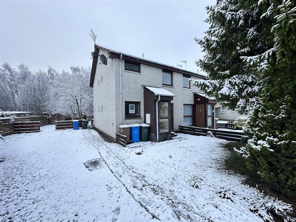 1 bed terraced house for sale in Corrour Road, Aviemore PH22, £109,995