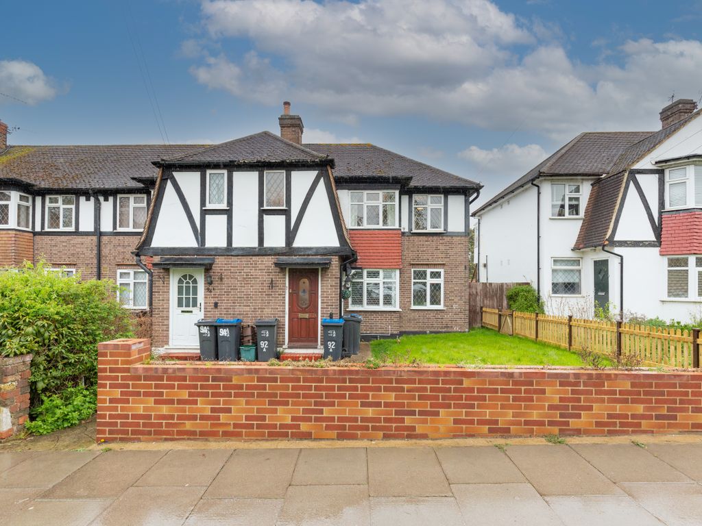 2 bed flat for sale in Tudor Drive, Morden SM4 Zoopla