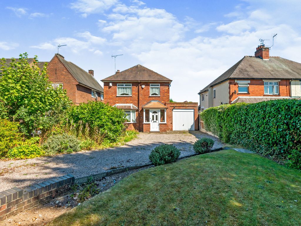3 bed detached house for sale in Eccleshall Road, Stafford ST16 Zoopla