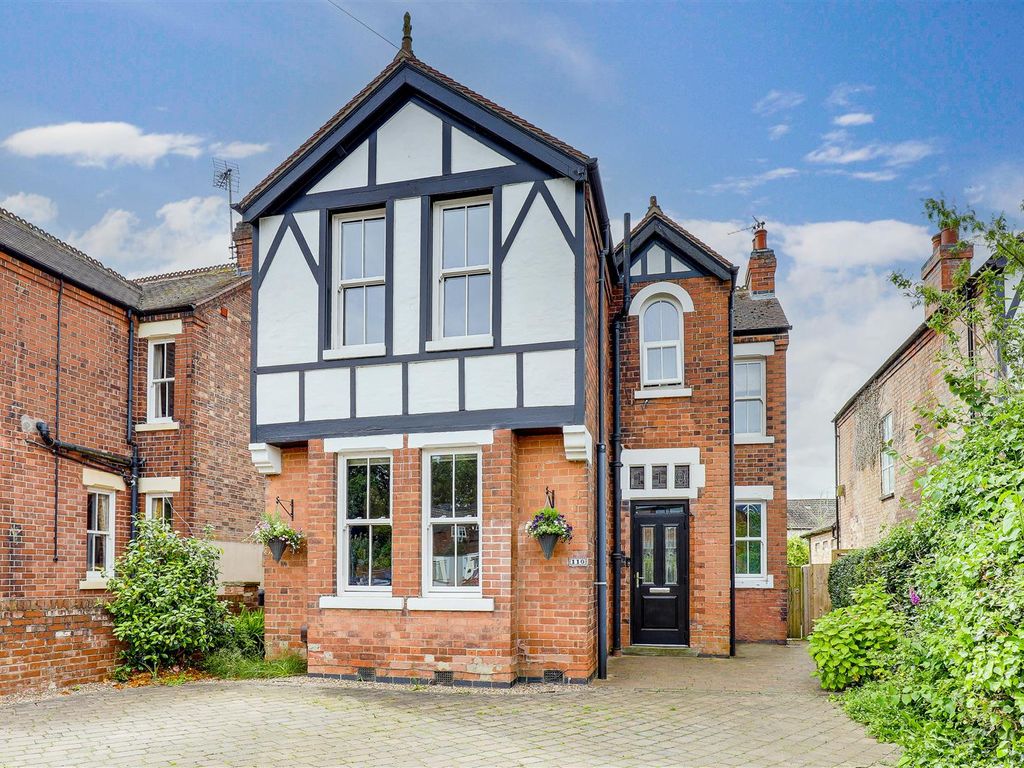 3 bed detached house for sale in Main Road, Gedling, Nottinghamshire