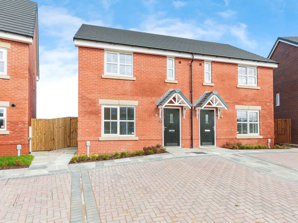 New home, 3 bed semidetached house for sale in Moorfield Park, PoultonLeFylde, Lancashire FY6