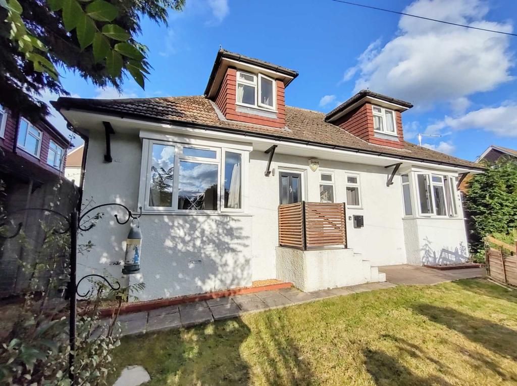 5 bed bungalow for sale in Lawn Lane, Hemel Hempstead HP3 Zoopla