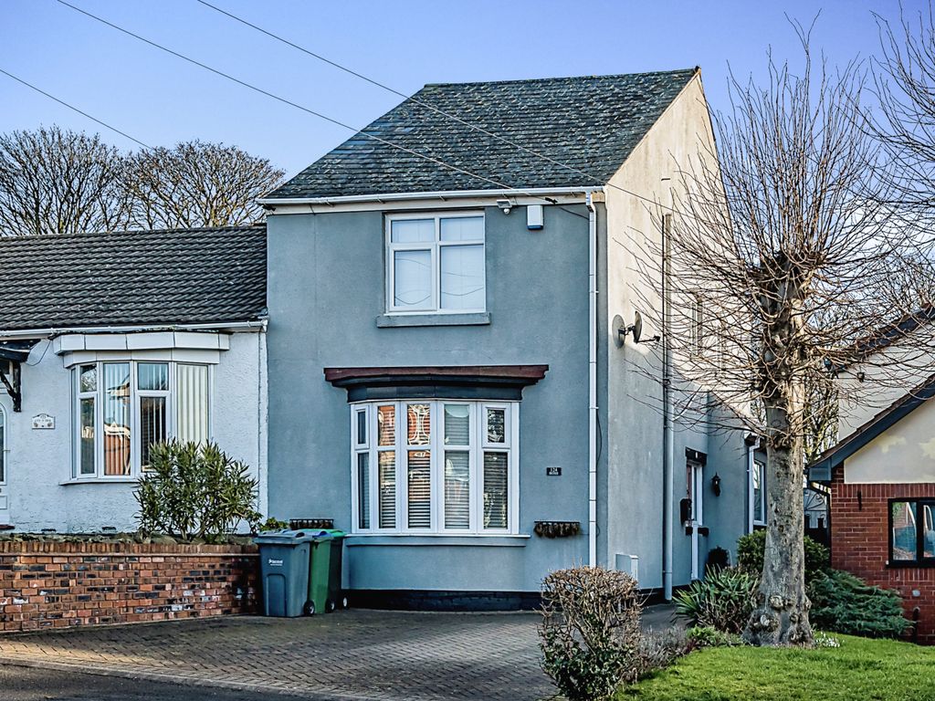 2 bed semidetached house for sale in Ross, Rowley Regis, West Midlands