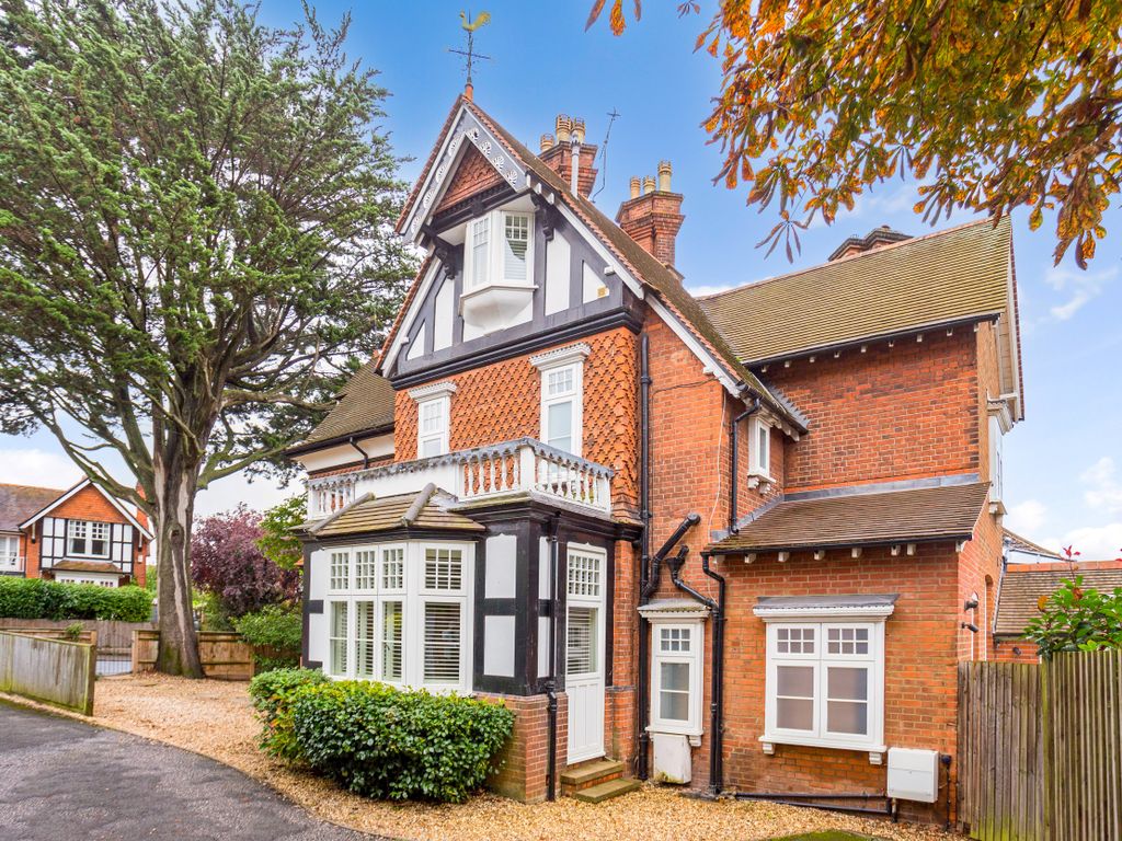 5 bed semidetached house for sale in Grenfell Road, Maidenhead SL6, £