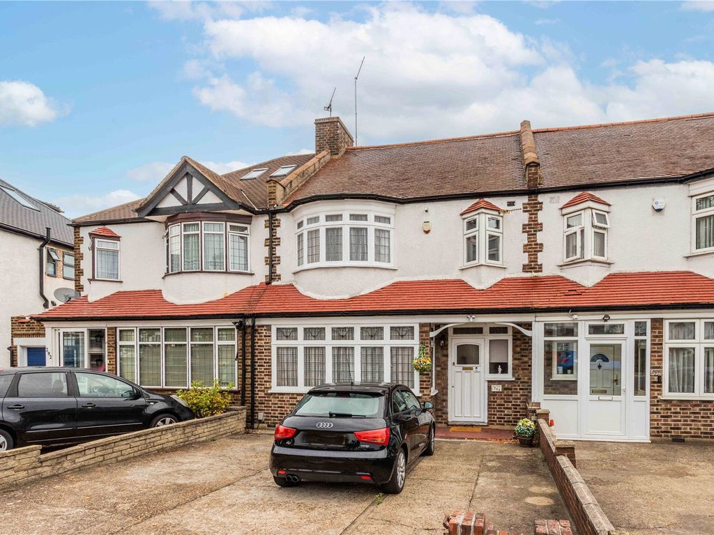 3 bed terraced house for sale in Bowes Road, London N11 Zoopla
