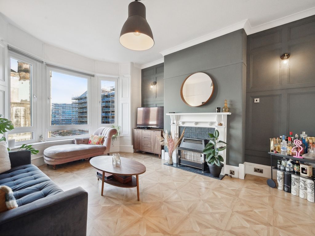 1 bed flat for sale in Battlefield Road, Battlefield, Glasgow G42, £