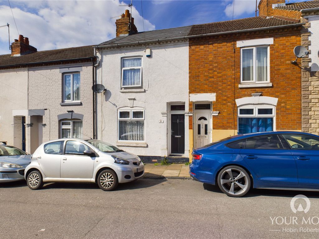 2 bed terraced house for sale in Lower Hester Street, Semilong