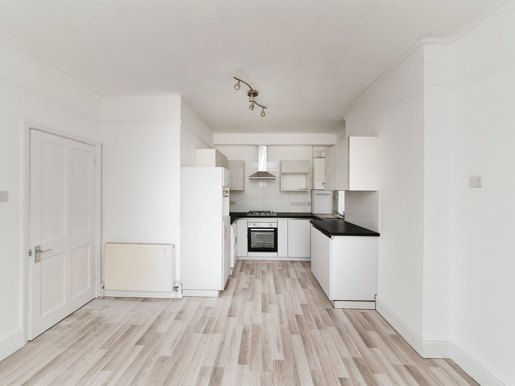 2 bed flat for sale in Rickmansworth Road, Watford WD18 Zoopla