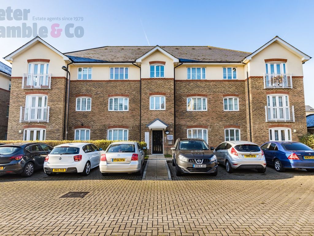 2 bed flat for sale in 6 Periwood Crescent, Perivale, Greenford UB6