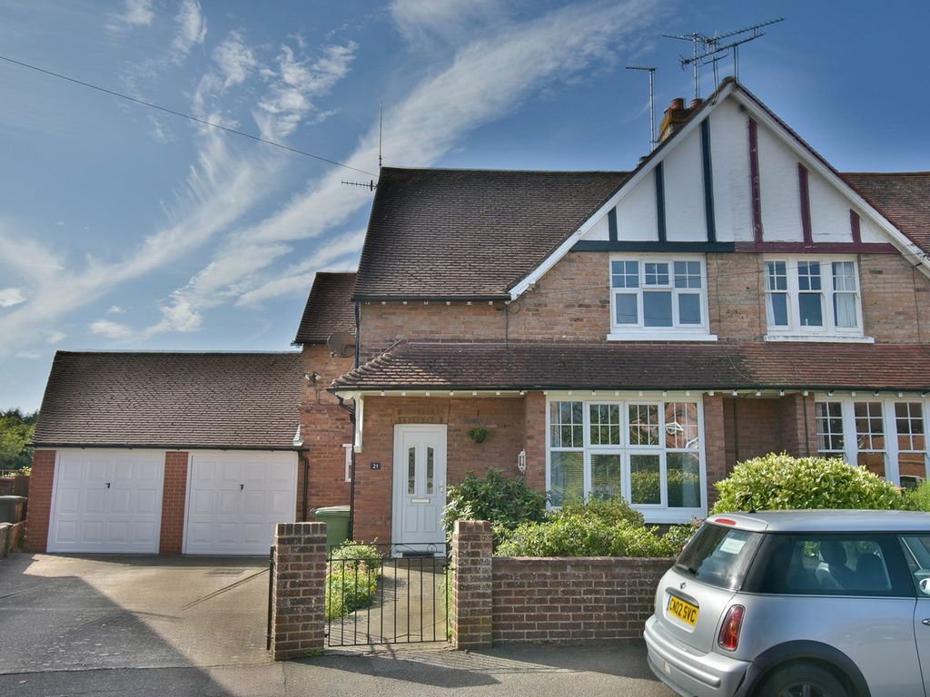 3 bed semidetached house for sale in Arthur Road, BexhillOnSea TN39