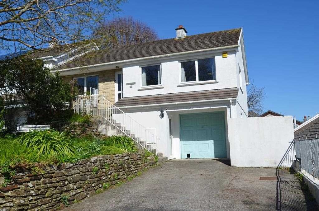 4 bed semidetached house for sale in Parc Stephney, Budock Water