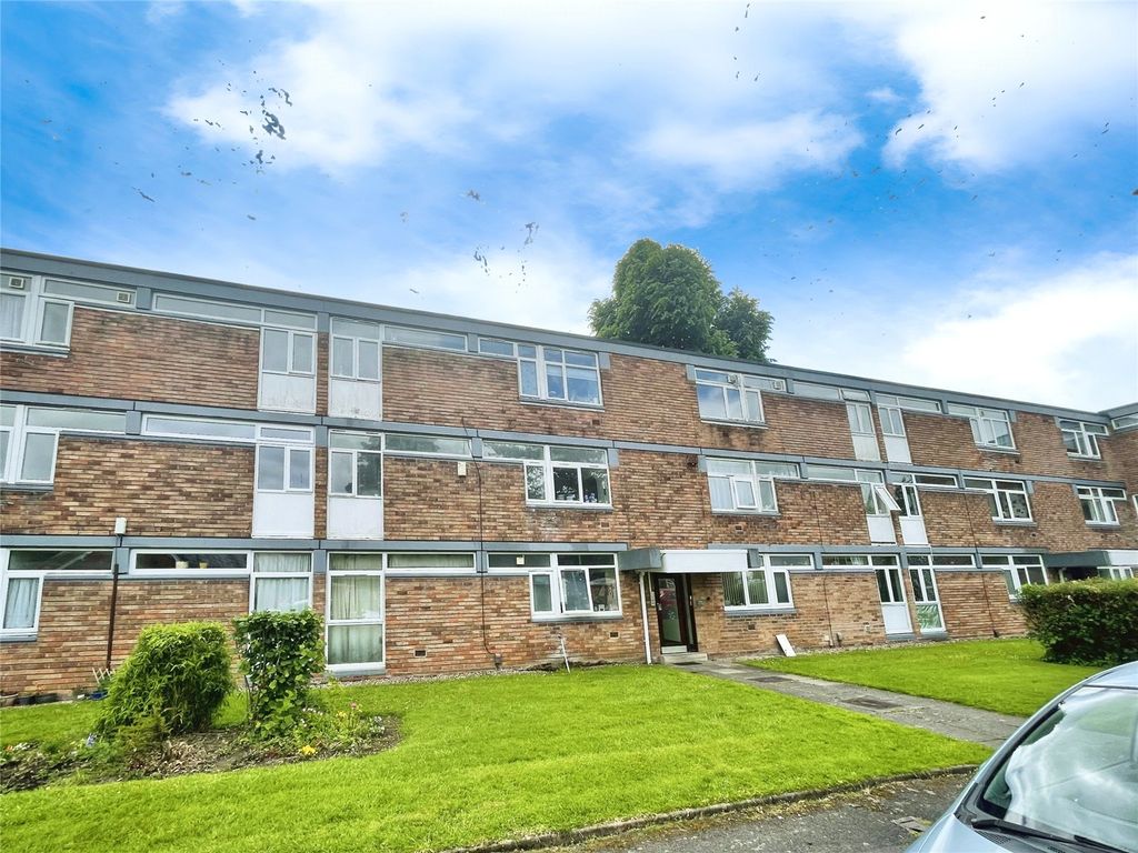2 bed flat to rent in The Lindens, Newbridge Crescent, Wolverhampton