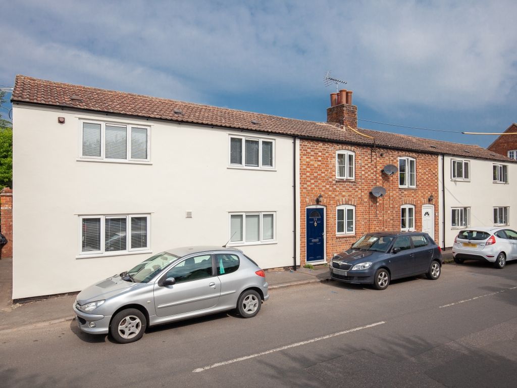 1 bed flat to rent in High Street, Sutton Courtenay, Abingdon OX14, £