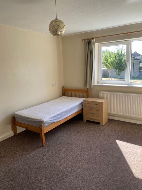3 bed shared to rent in Ringwood Road, Bath BA2 Zoopla