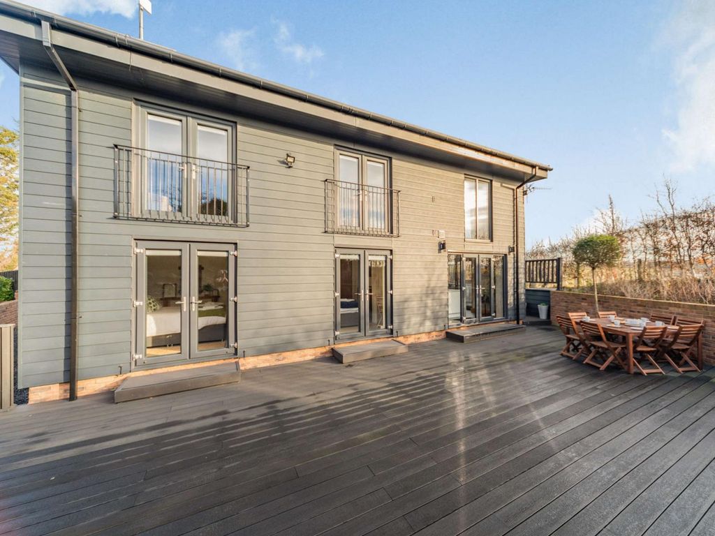 3 bed detached house for sale in The Fat Badger, Easington Village