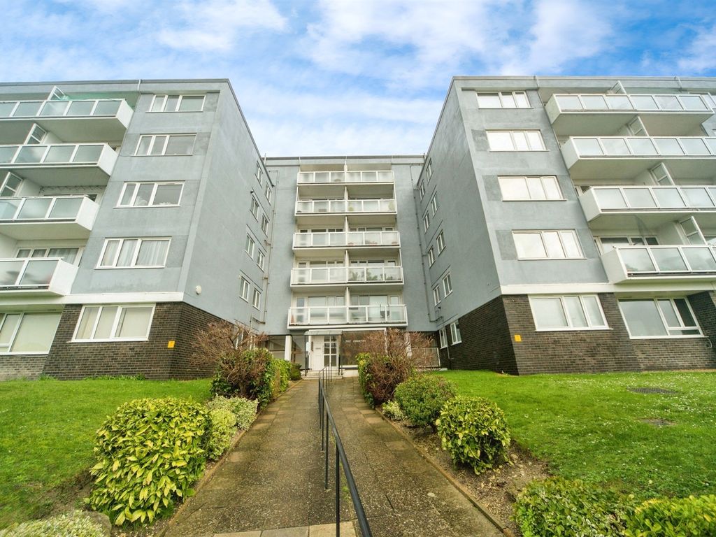 2 bed flat for sale in The Chantry, Upperton Road, Eastbourne BN21, £